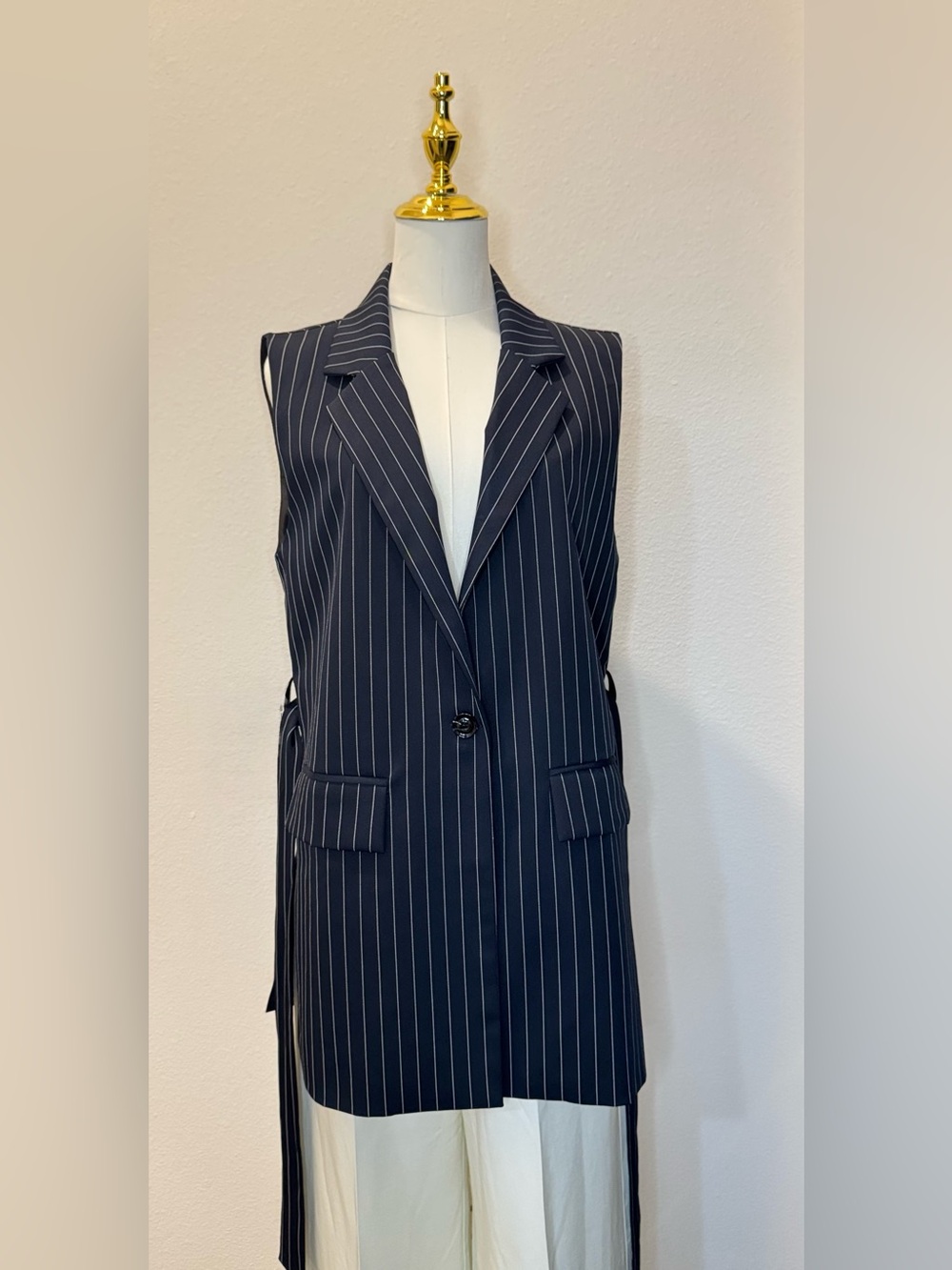 NWOT Mango Premium Sleeveless Navy Pinstripe Long Blazer Vest with belt size M